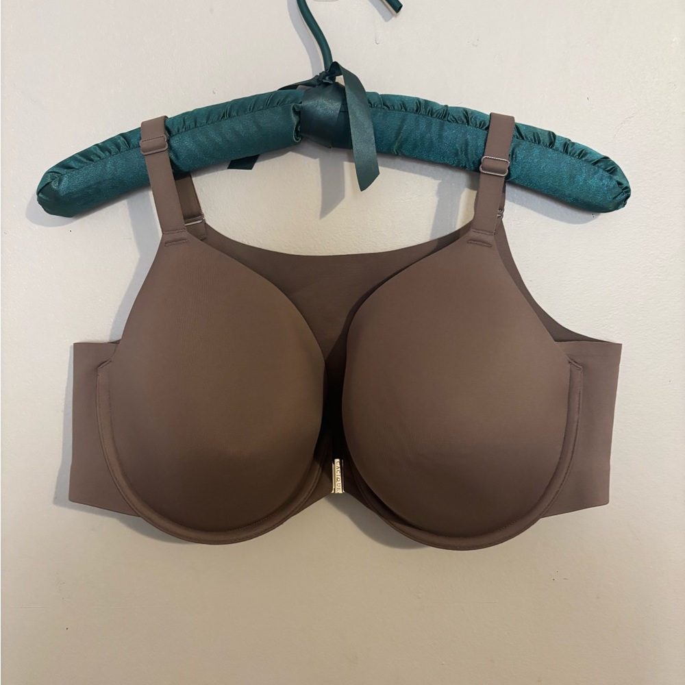 Cacique Smooth Brown front-Closure Bra